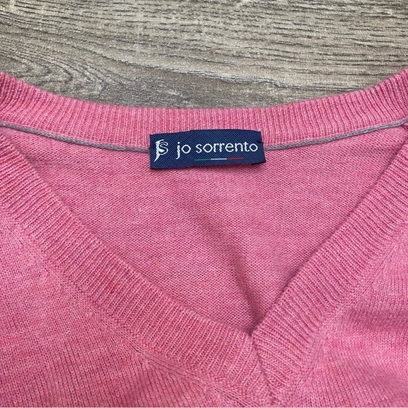 Jo Sorrento Italian Wool V-Neck Sweater - Picture 8 of 10